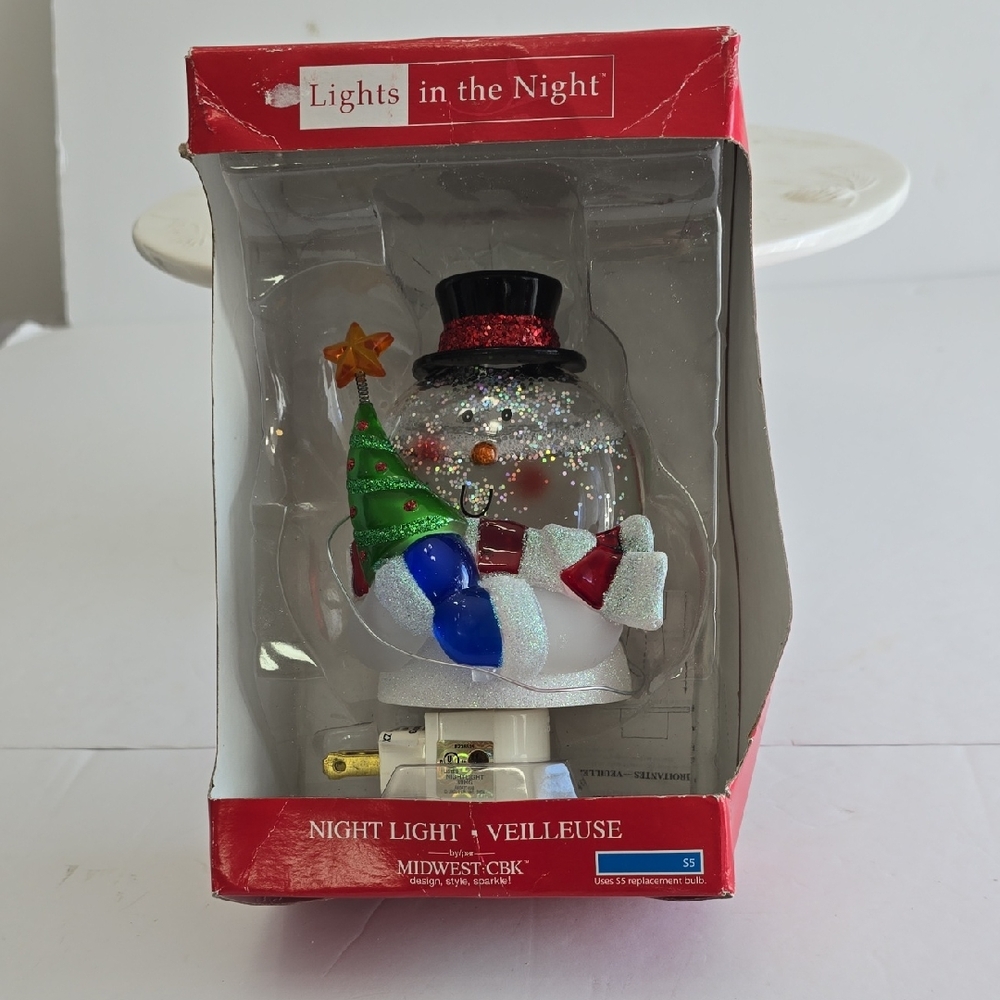 Midwest CBK Snowman Snowglobe Night Light Plug In Lights In The Night